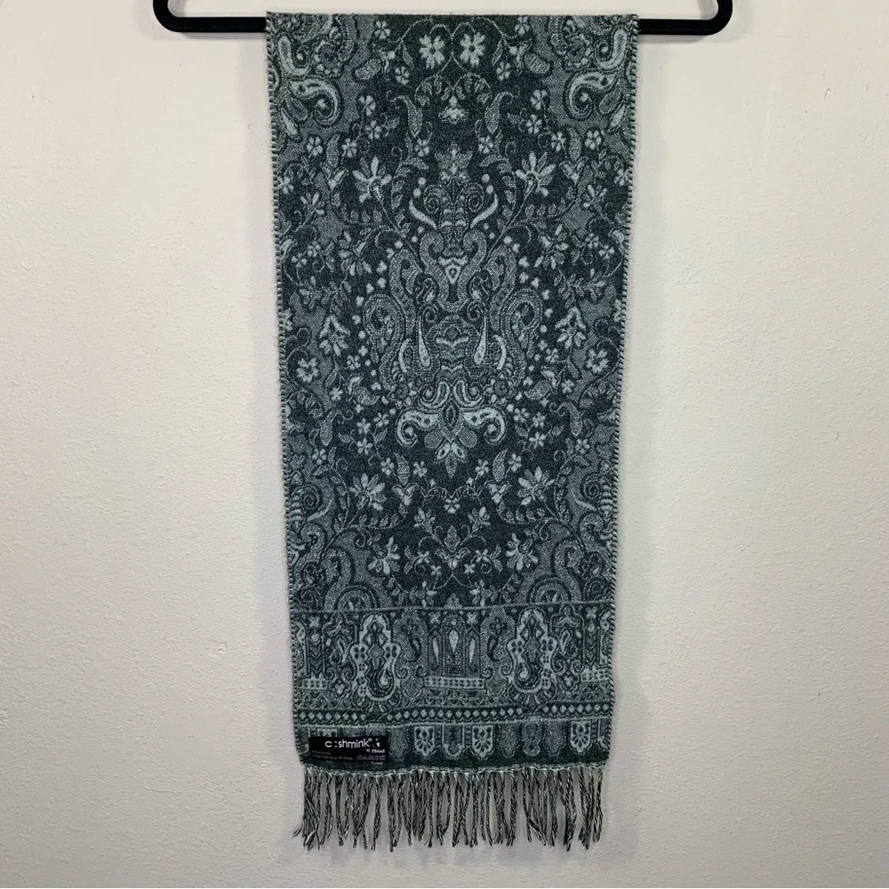 V. FRAAS grey white